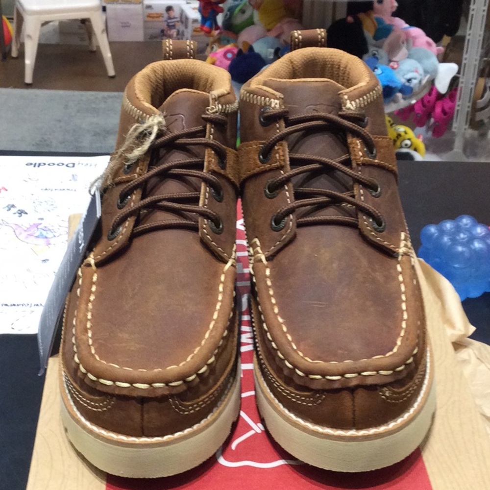 Twisted X Oiled Saddle